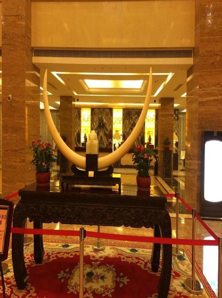 Royal Tulip Hotel Zhujiajiao Xangai Exterior foto